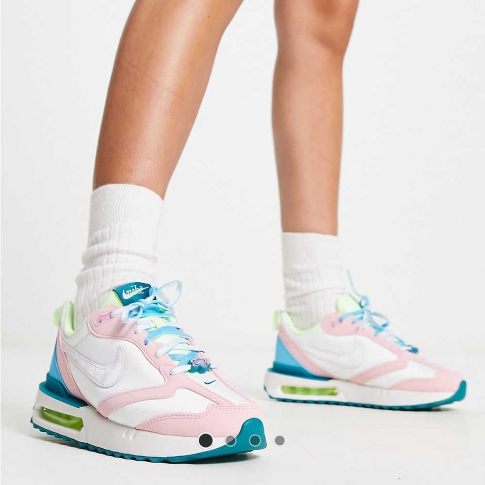 Nike Air Max Dawn Pastel (Women's) Size 8 DZ5199-100 - Picture 2 of 14